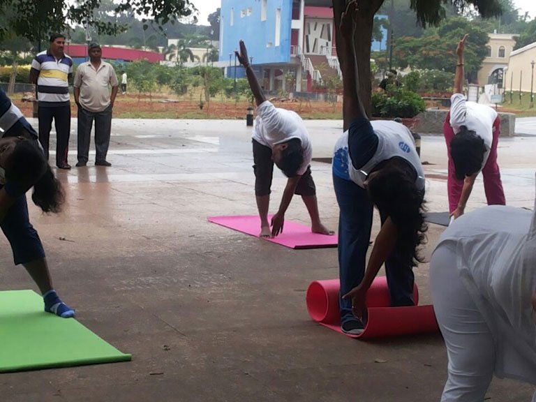Celebrating-the-International-Yoga-Day-in-Bengaluru-3
