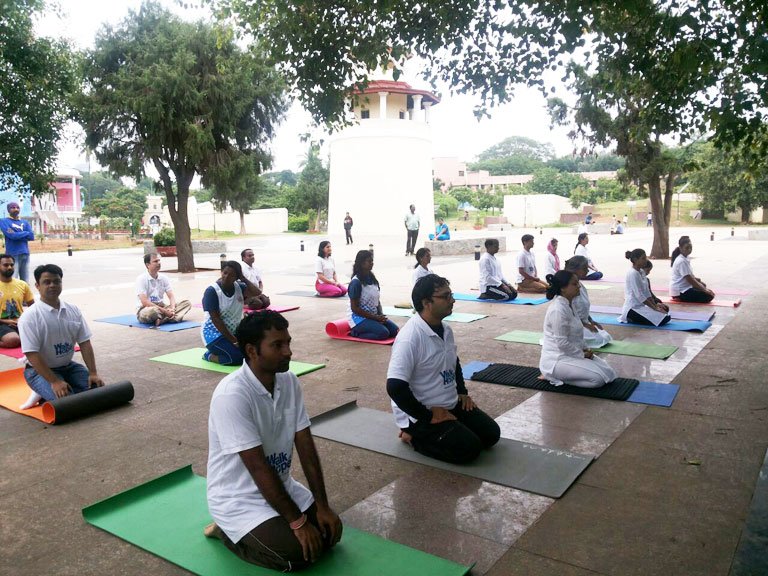 Celebrating-the-International-Yoga-Day-in-Bengaluru-6