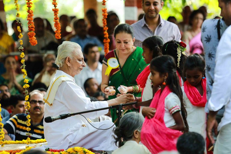 Guru-Purnima-2017---Sri-M-madanapalle-campus-2