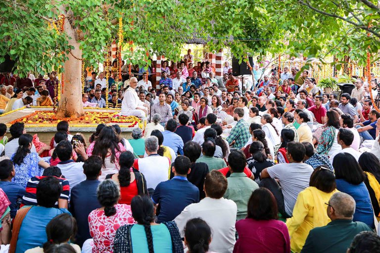 Guru-Purnima-2017---Sri-M-madanapalle-campus-8