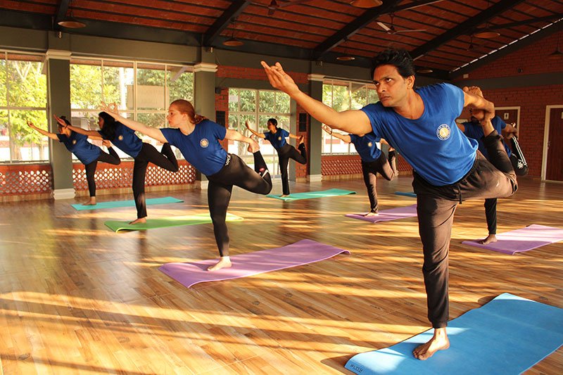 Avistaran-Yoga--9-day-Yoga-retreat-for-Corporate-Professionals